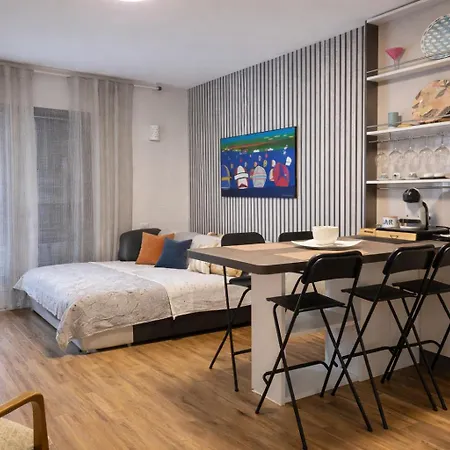 Pasolini Avenue Fiera شقة *